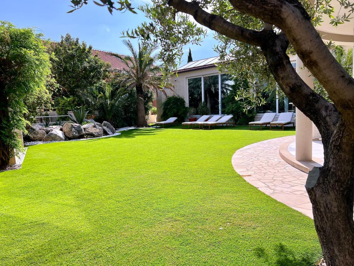 Villa Romana II โอมิช ภายนอก รูปภาพ